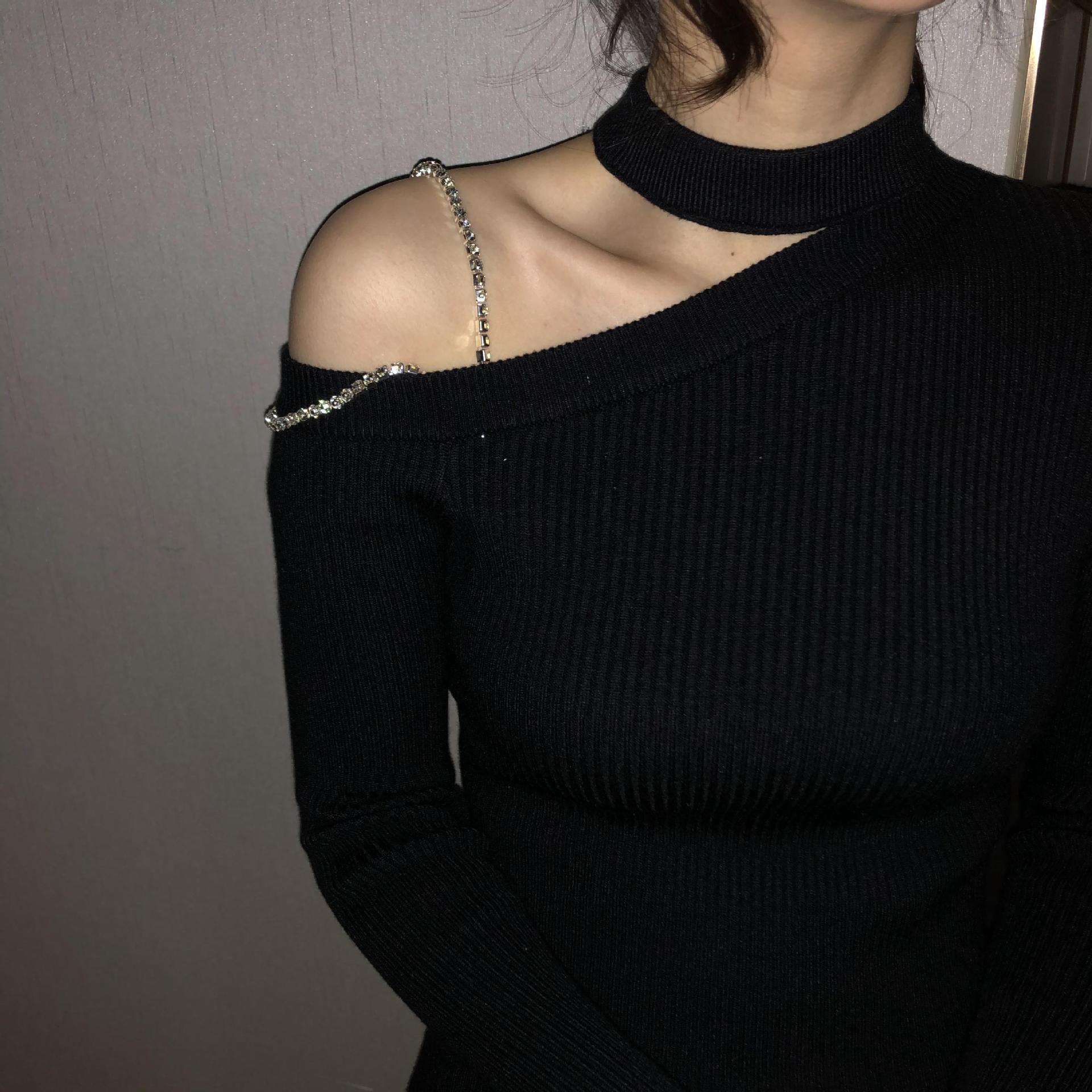 Slim Knit Dress With Neck And Shoulder Strap