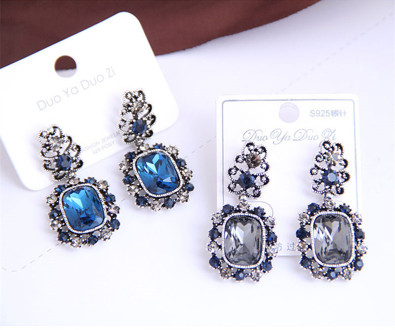 Temperament retro gem earrings