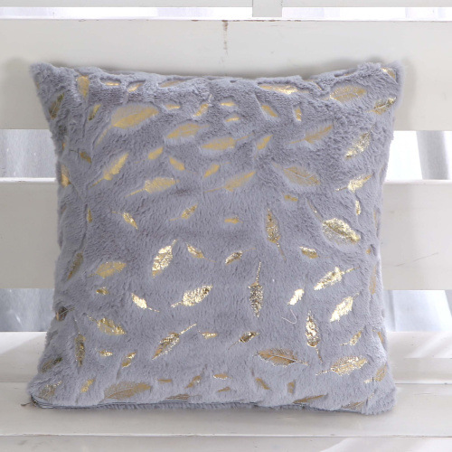 Bronzing plush pillowcase