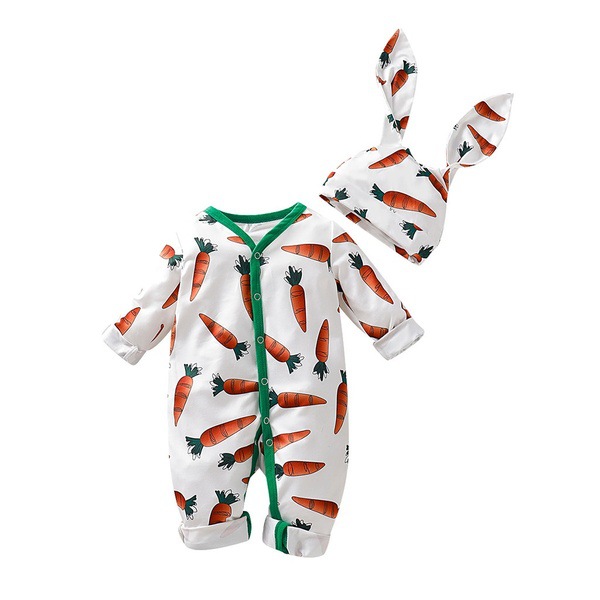 The carrot jumpsuit crawls over the Hattie