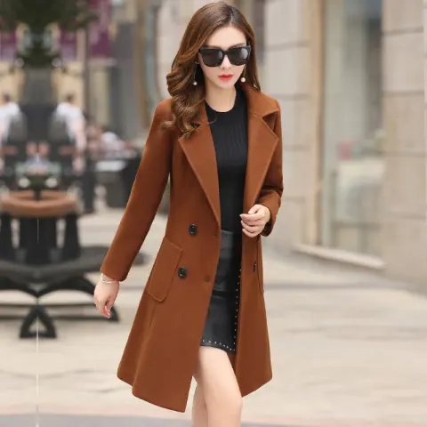 The Vintage Windbreaker Pulls in the Knee-length Tweed Coat