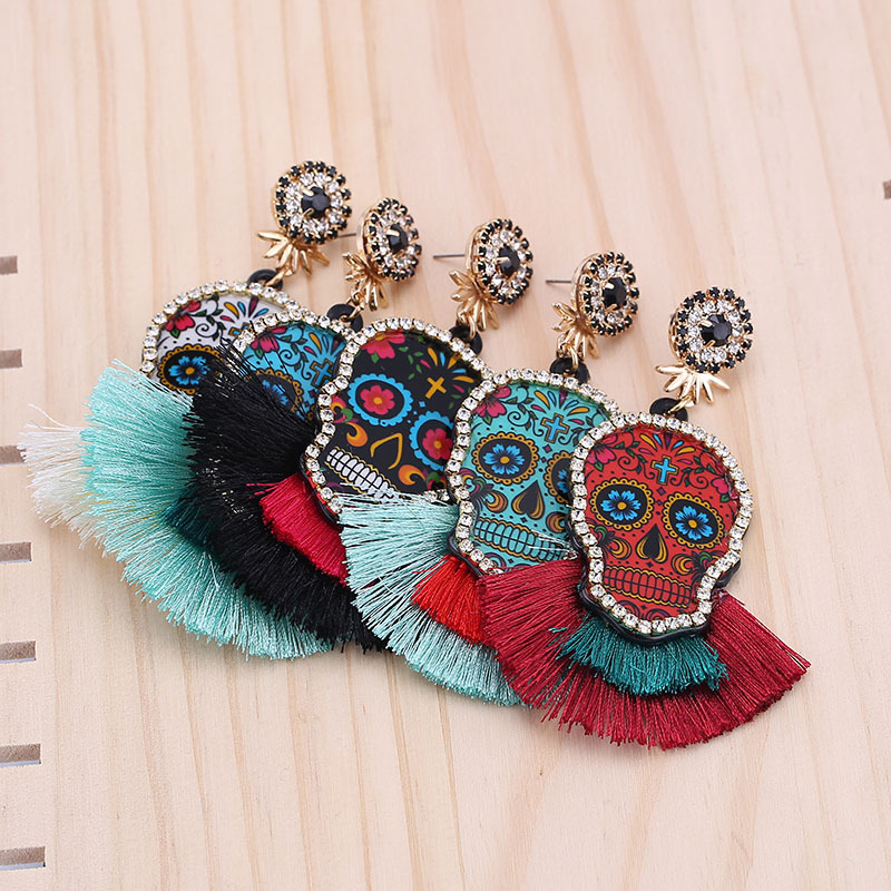 Explosive Skull Diamond Tassel Long Earrings