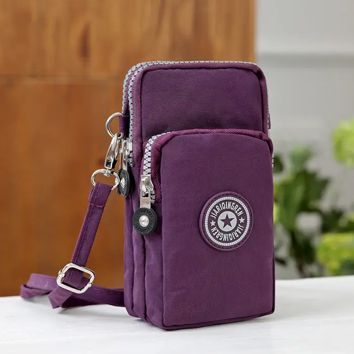 Mini wrist cloth hanging bag