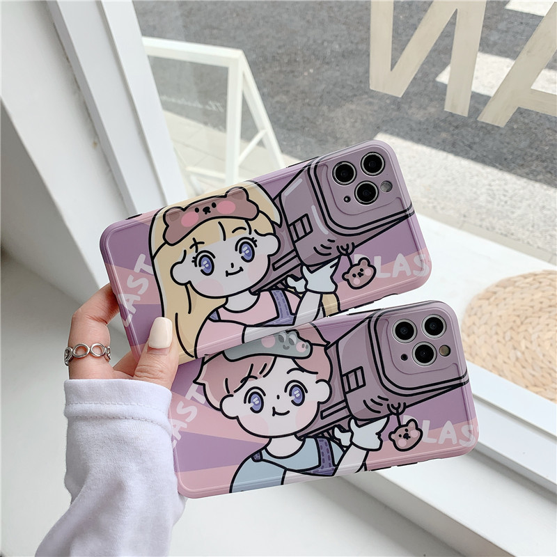 Cartoon couple carrying a cannon XS MAX mobile phone case