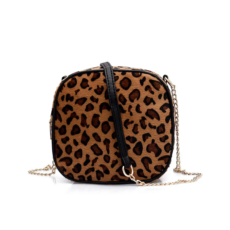 Versatile leopard print shoulder bag - Leopard