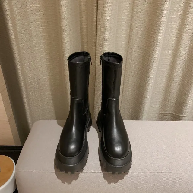Autumn Chimney Martin Platform Boots Black - Shop at LoveMi