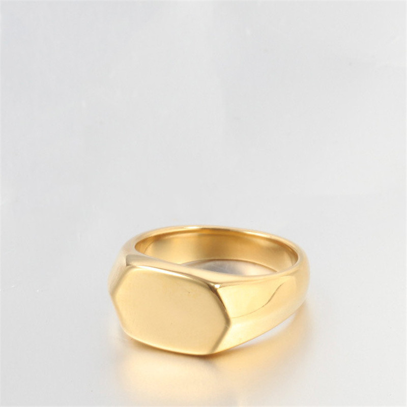Polygonal gold-plated ring