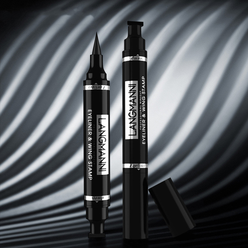 Double-Headed Seal Eyeliner Is Waterproof And Durable