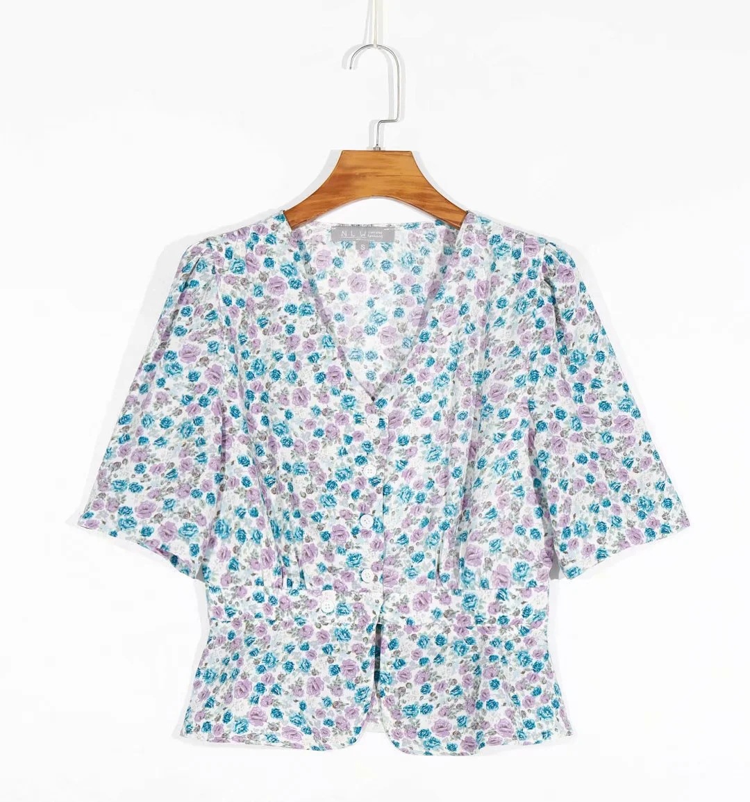 European style fashion short slim single-breasted shirt