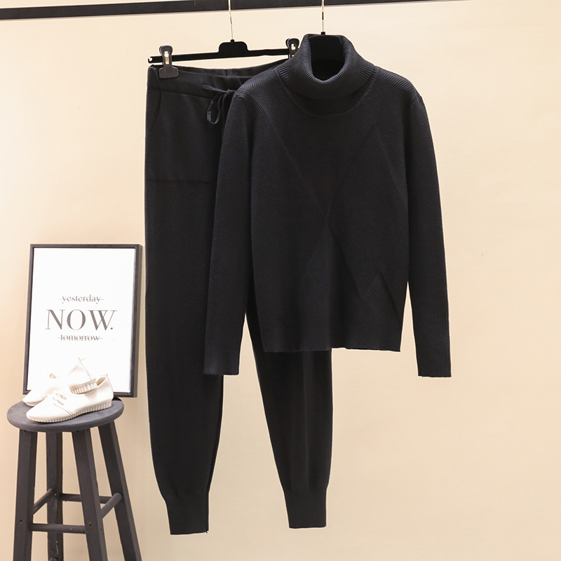 Knitted sweater casual suit