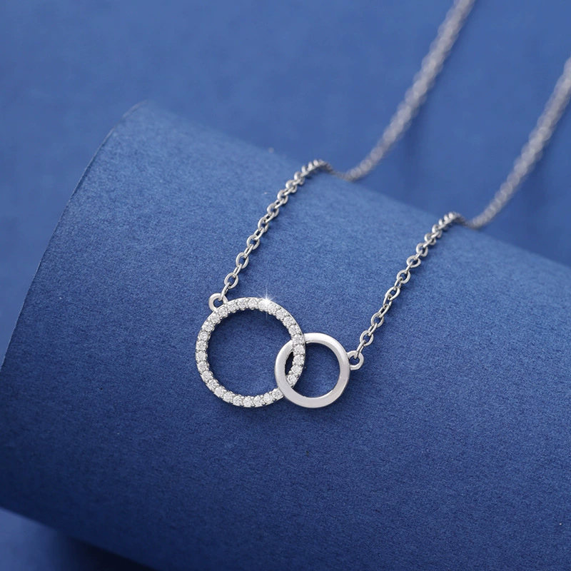 Women's Simple Design Asymmetrical Size Double Ring Clavicle Necklace Versatile