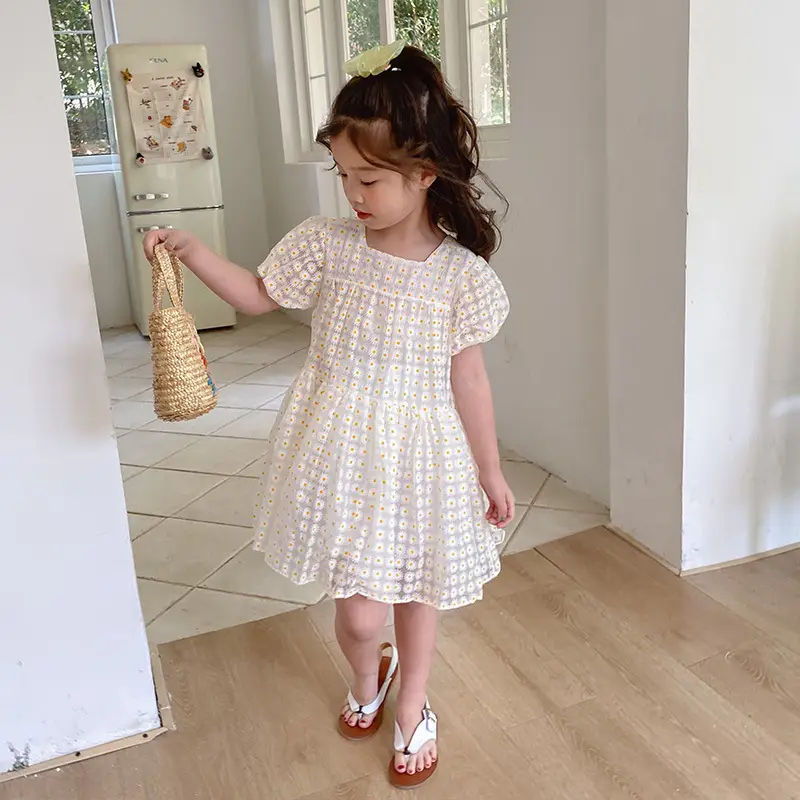 Embroidered puff sleeve dress