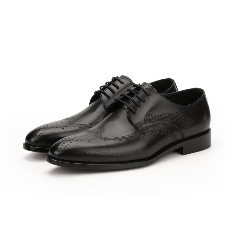 Pointed Toe Carved Cowhide Men's Leather Shoes