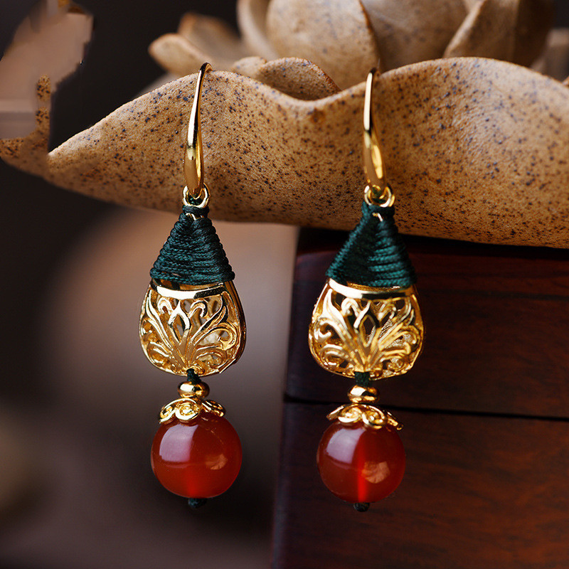 Pendant gold-plated agate eardrop