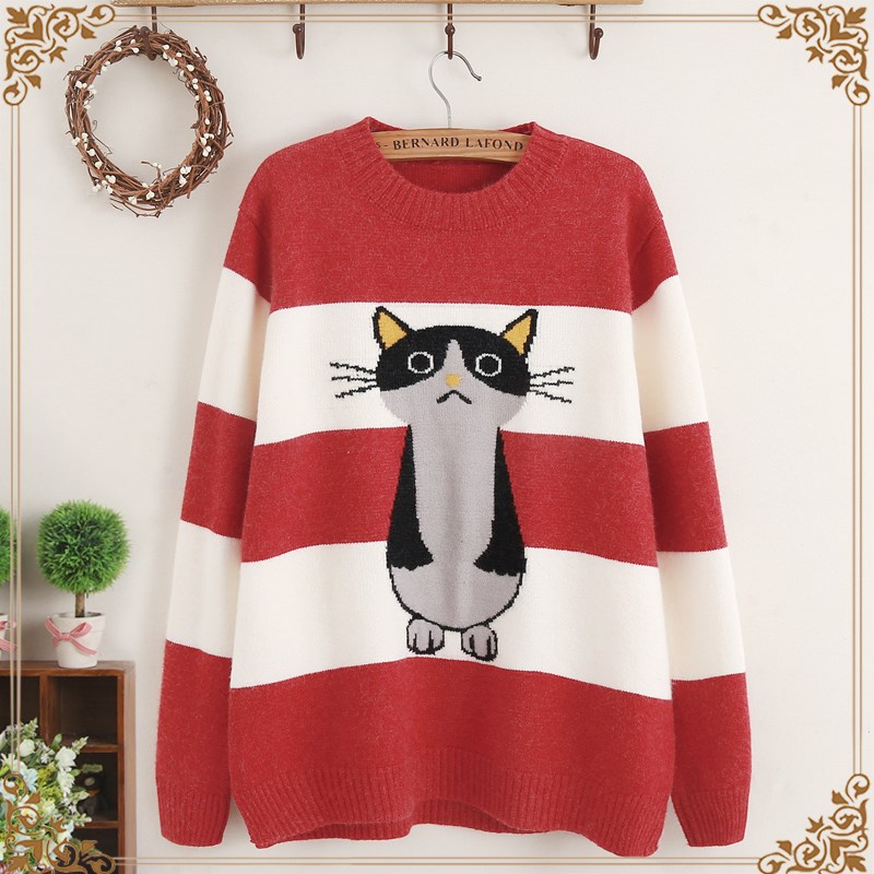 Cute knitted bottoming shirt for autumn and winter