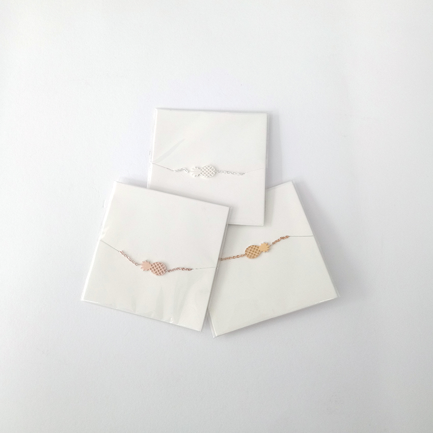 Stainless steel pineapple bracelet