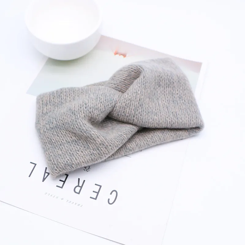 Autumn and winter wool cross hair band - Grey