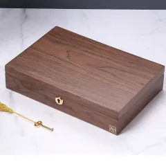 Simple Solid Color Ring Boutique Jewelry Box - Light Color - View 1