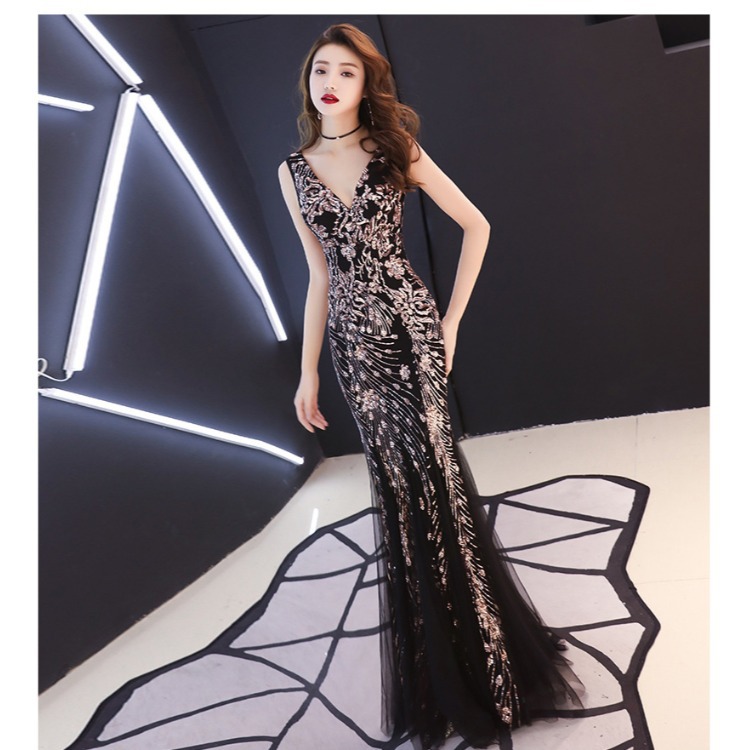 Long fishtail dress Black - Shop at LoveMi