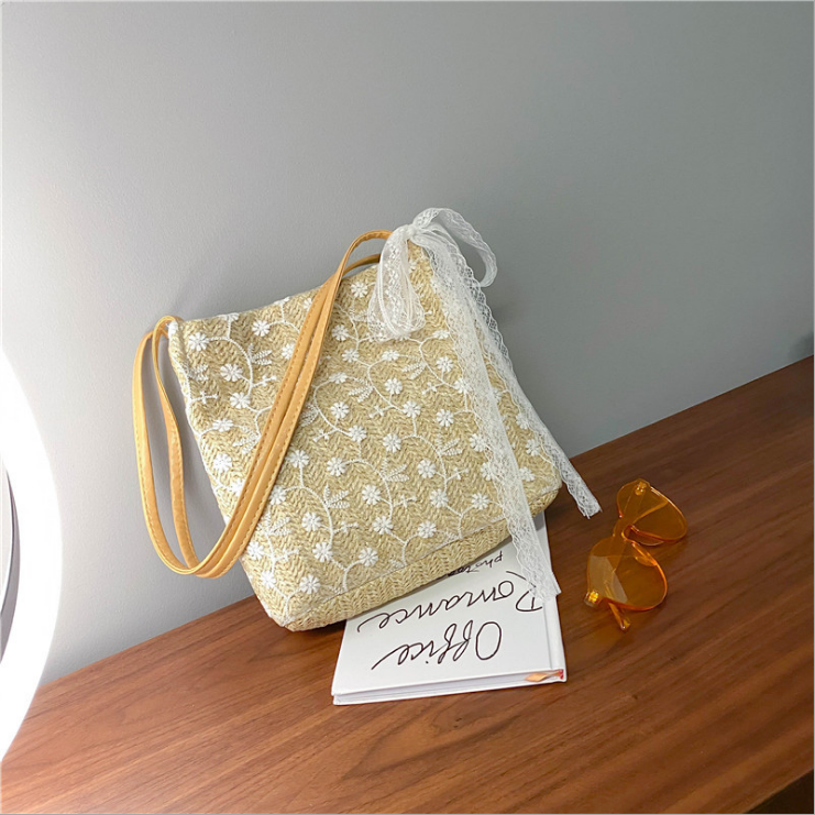 New Korean Straw Lace Shoulder Bag Handbag Large Capacity Bucket Shopping Bag
