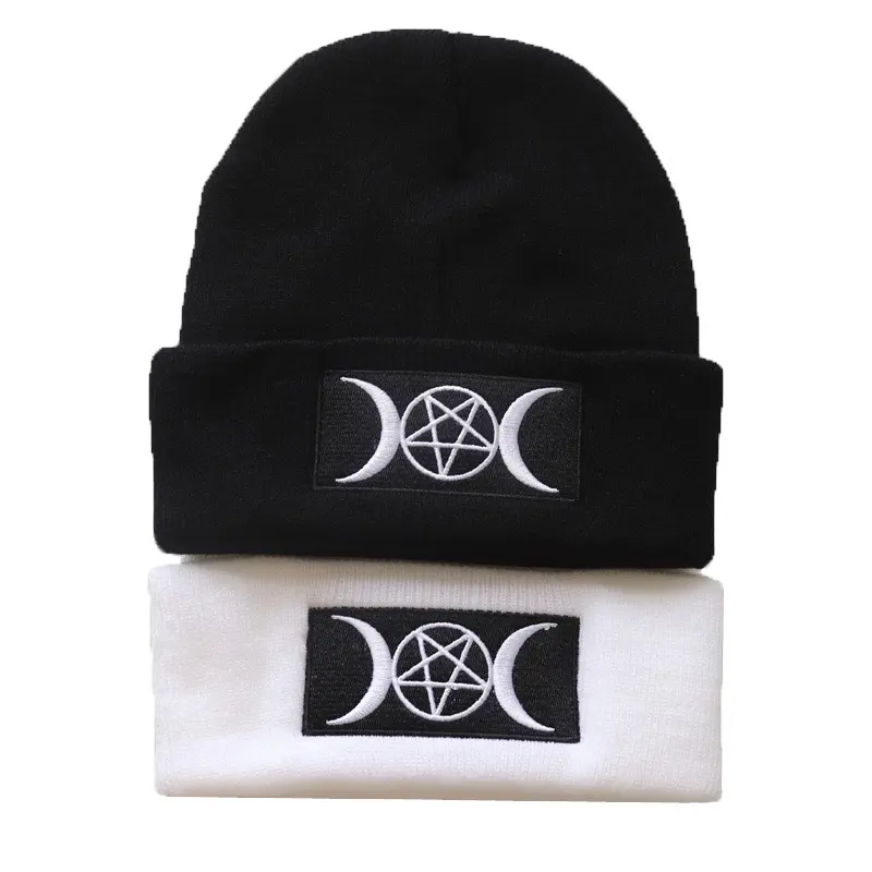 Star Trend GOTH Beanie Embroidery Knitted Hat