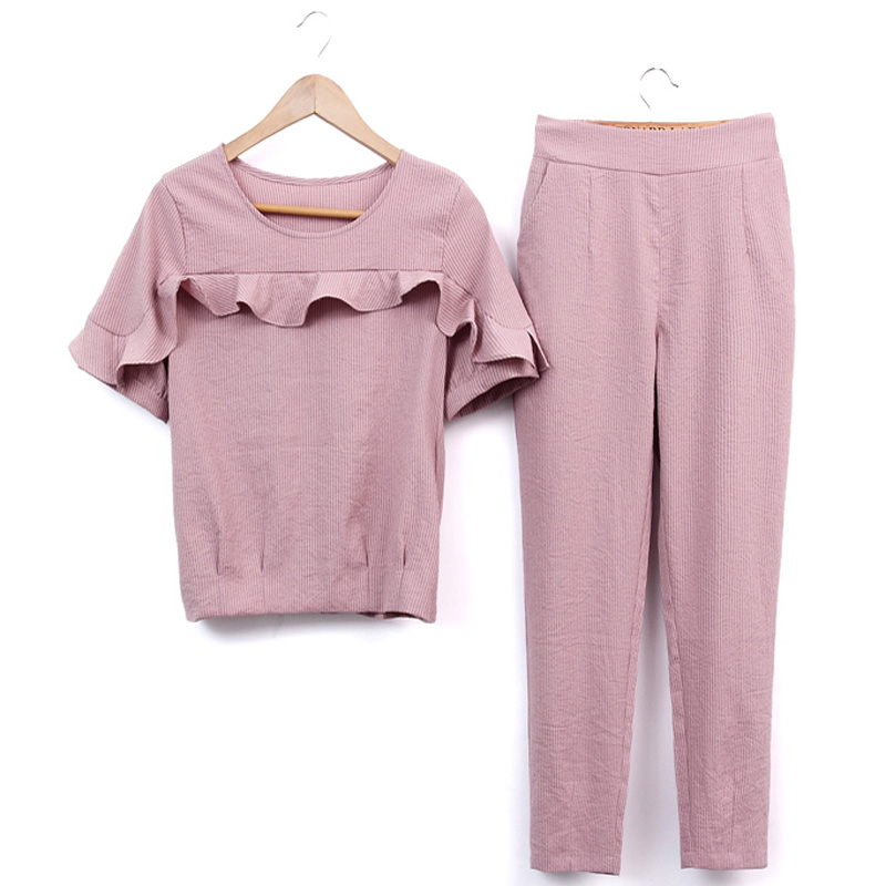 Ruffled short-sleeved top