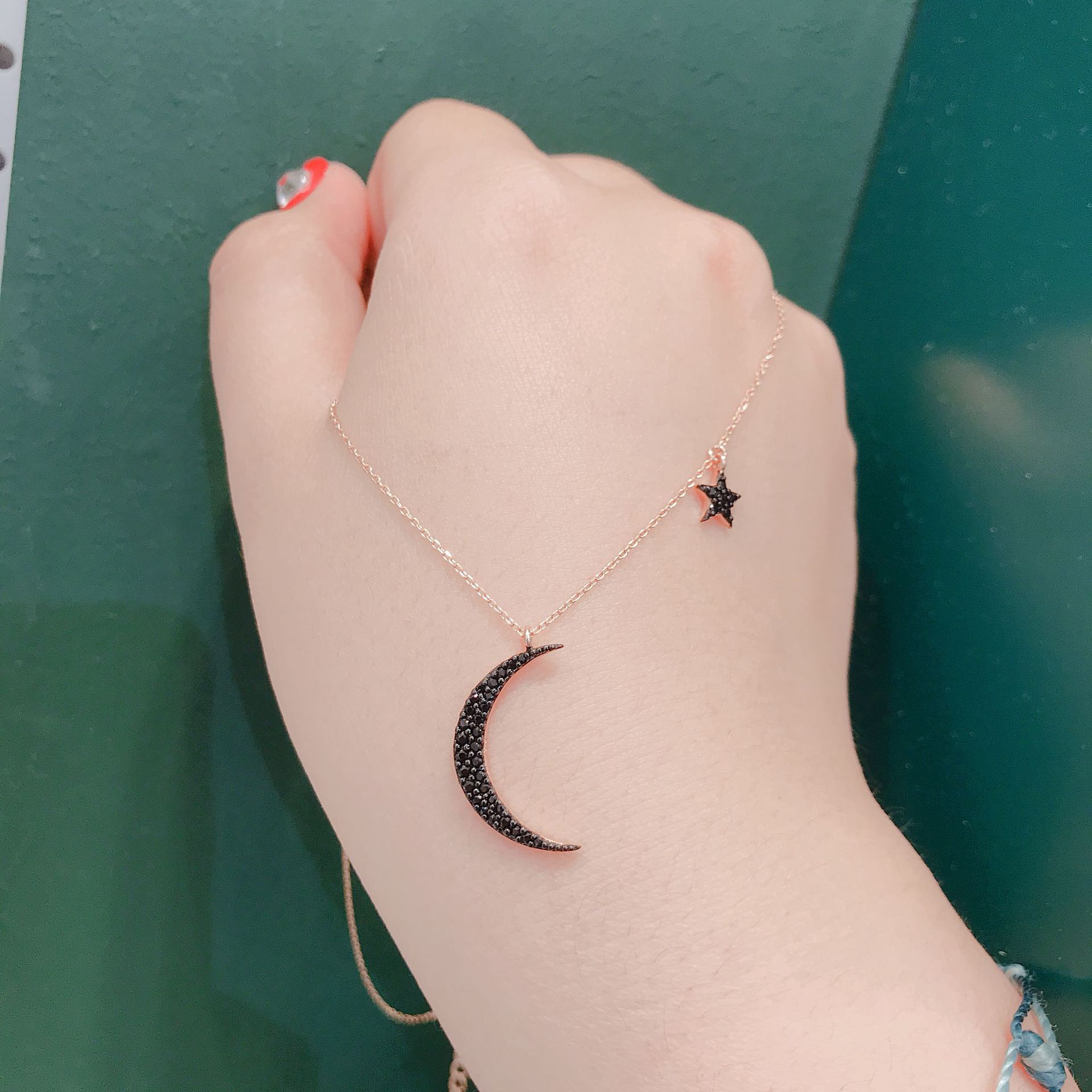 Vintage Star Moon Clavicle Chain Necklace
