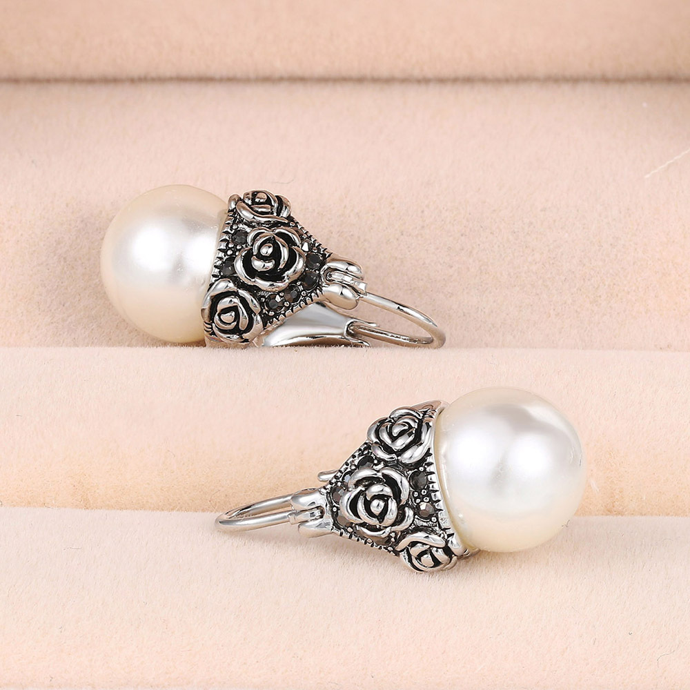 Vintage Micro Inlaid Black Zircon Pearl Earrings