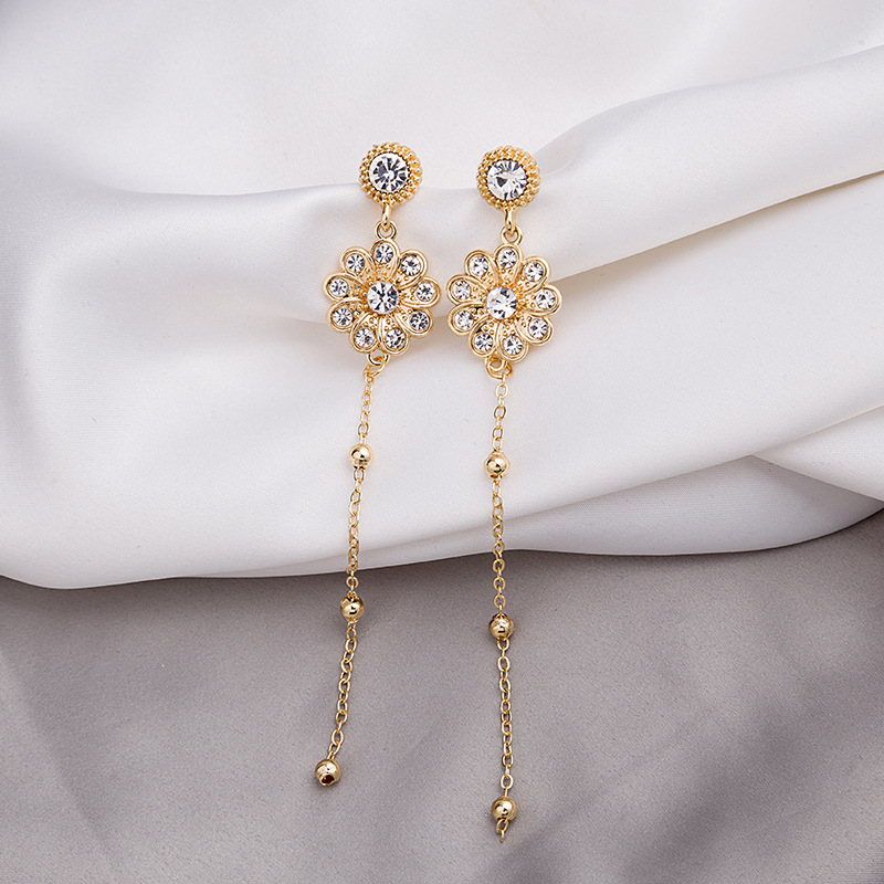 Diamond Temperament Fashion Long Earrings