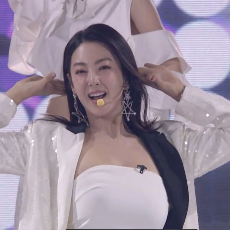 Five-pointed Star Personality Diamond Tassel Earrings