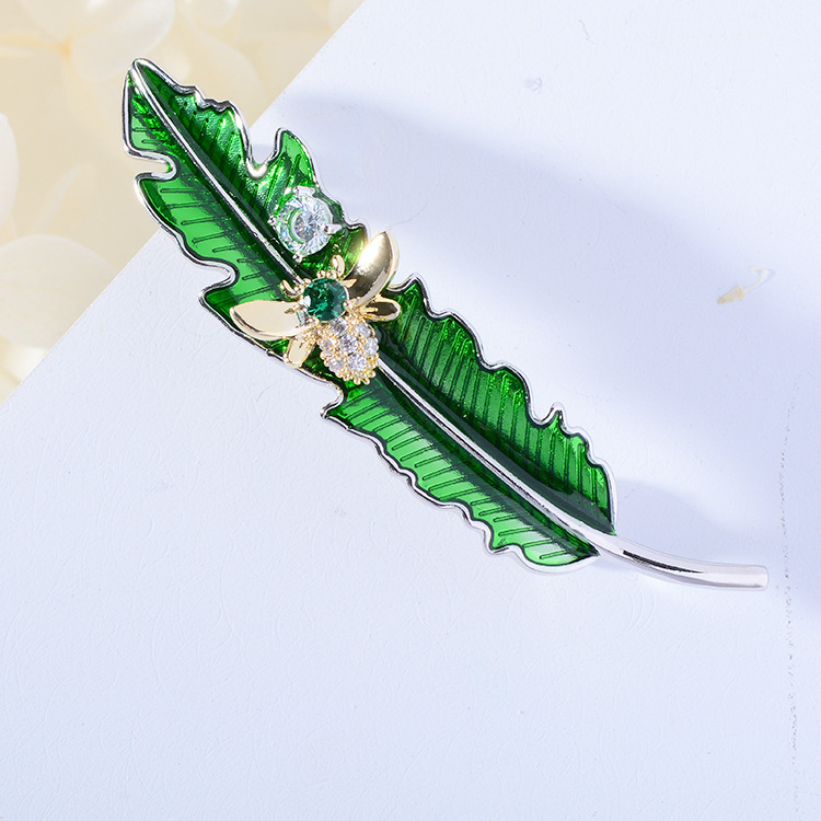Zircon Bee Leaf Brooch, picture 2 of 4