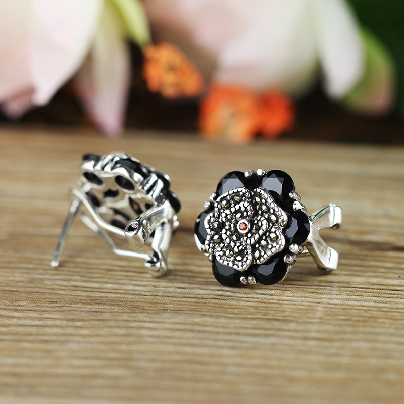 Women's Pomegranate Red Ear Buckle Accessories Earrings