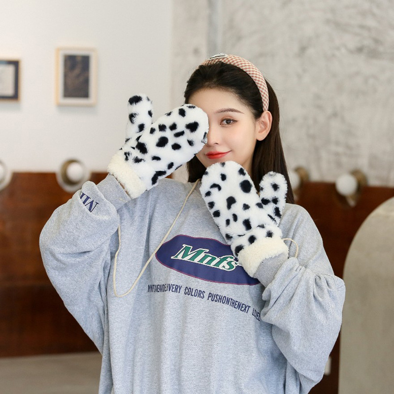 Title 8, Alpaca Fleecefiber Thermal Gloves Women