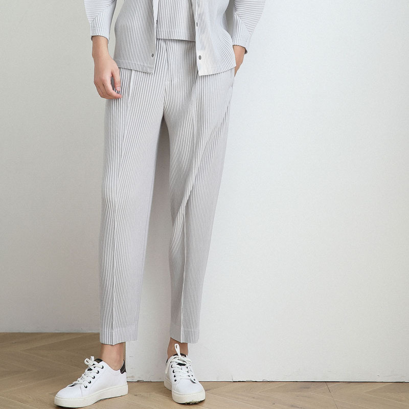 Summer Folds Men's Loose Casual Trousers