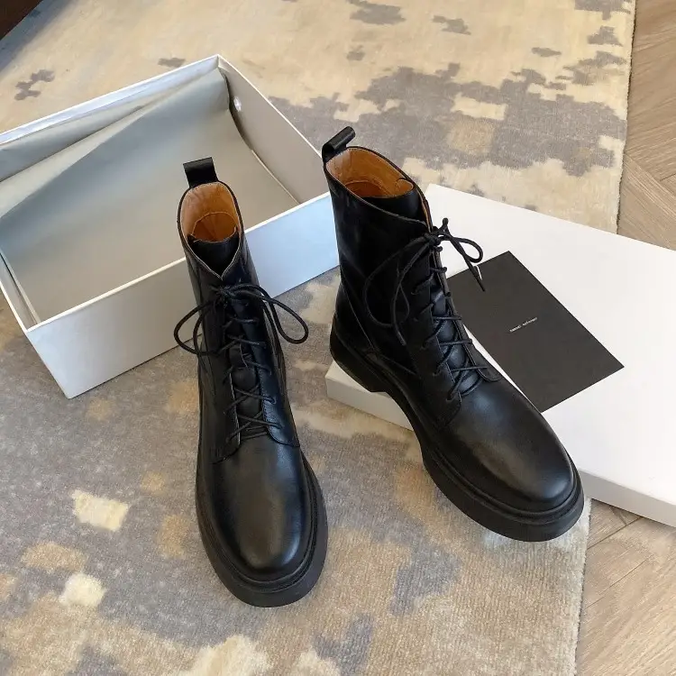 Ladies Martin Boots With Thick Bottom Lace