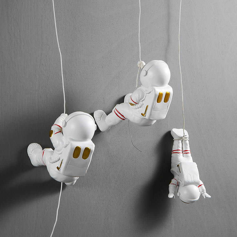 Wind Ornaments Wall Hanging Three-Dimensional Astronaut