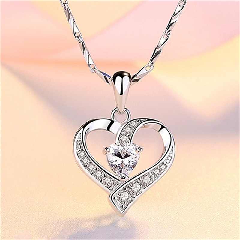 Heart-Shaped Clavicle Pendant Simple Sterling Silver Pendant Necklace