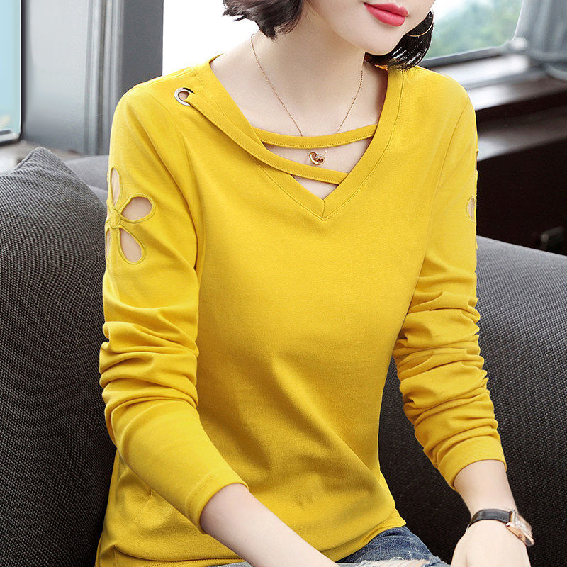 Hollow V-neck Plus Size Long-sleeved T-shirt