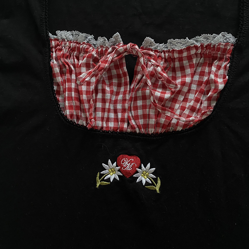 Embroidered Short-sleeve Plaid Embellished Lace T-shirt