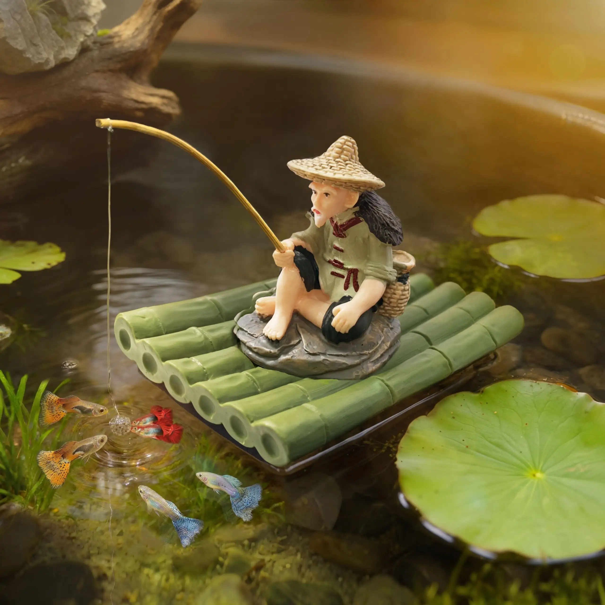 2-in-1 Floating Aquarium Decor, Interactive Fish Tank