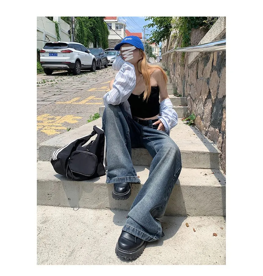 Mid-rise Washed Wide-leg Jeans