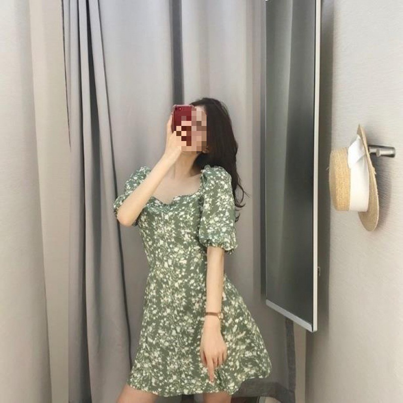 Small Square Neck Short Skirt French Platycodon Grandiflorum