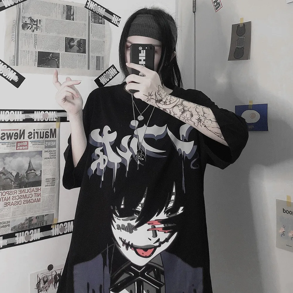 Dark Wind Mourning Net Red Two-dimensional Animation Print Short Sleeves - Black