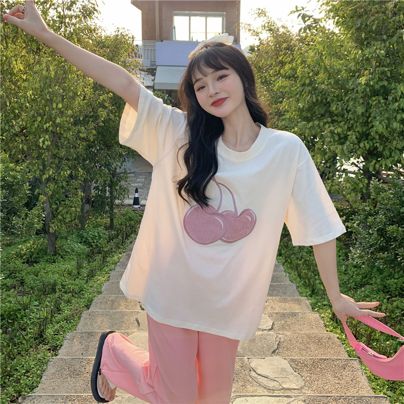 Sweet Embroidered Outer Wear Loose Mid Length Student Bottoming Top