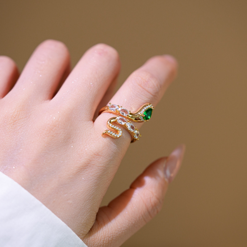New Chinese Style Zircon Emerald Small Snake Opening Ring