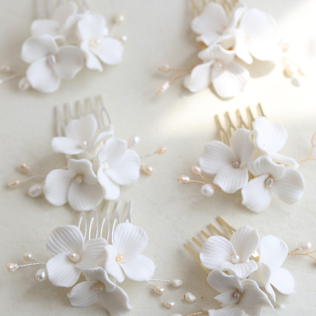 Ceramic Large Flower White Bridal Headdress — foto 5