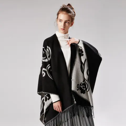 Women's Tai Chi Flower Split Shawl