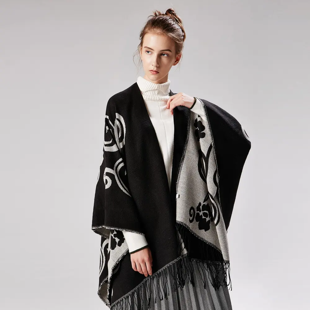 Women's Tai Chi Flower Split Shawl