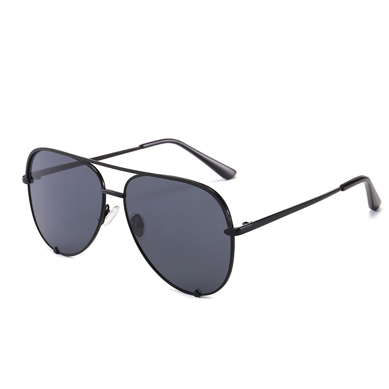 Title 6, Personalized avant-garde aviator glasses