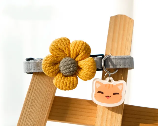 Cat Brand Custom Collar Dog Tag Yellow Flowers - Shop at LoveMi